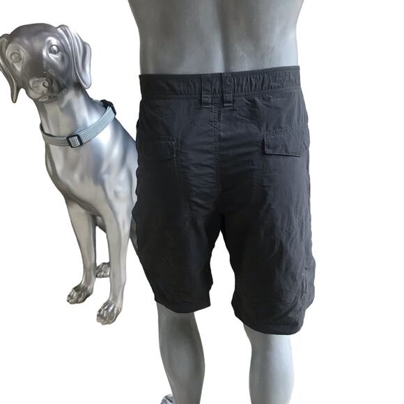 Eddie Bauer Sport Cargo Gray Polyester Hiking Shorts Men's Size 38 - Picture 1 of 5